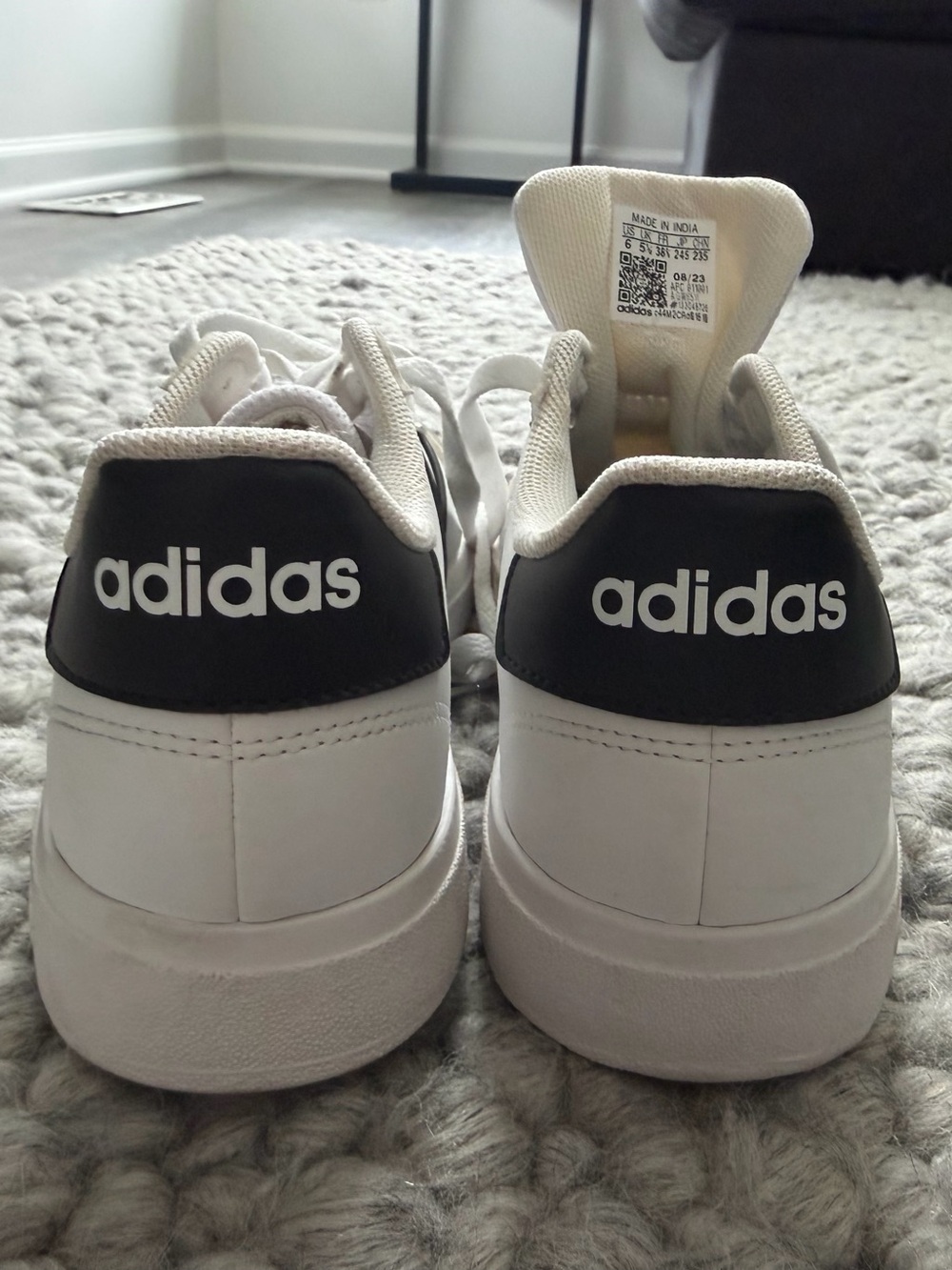 adidas Kids White and Black Low-Top Sneakers